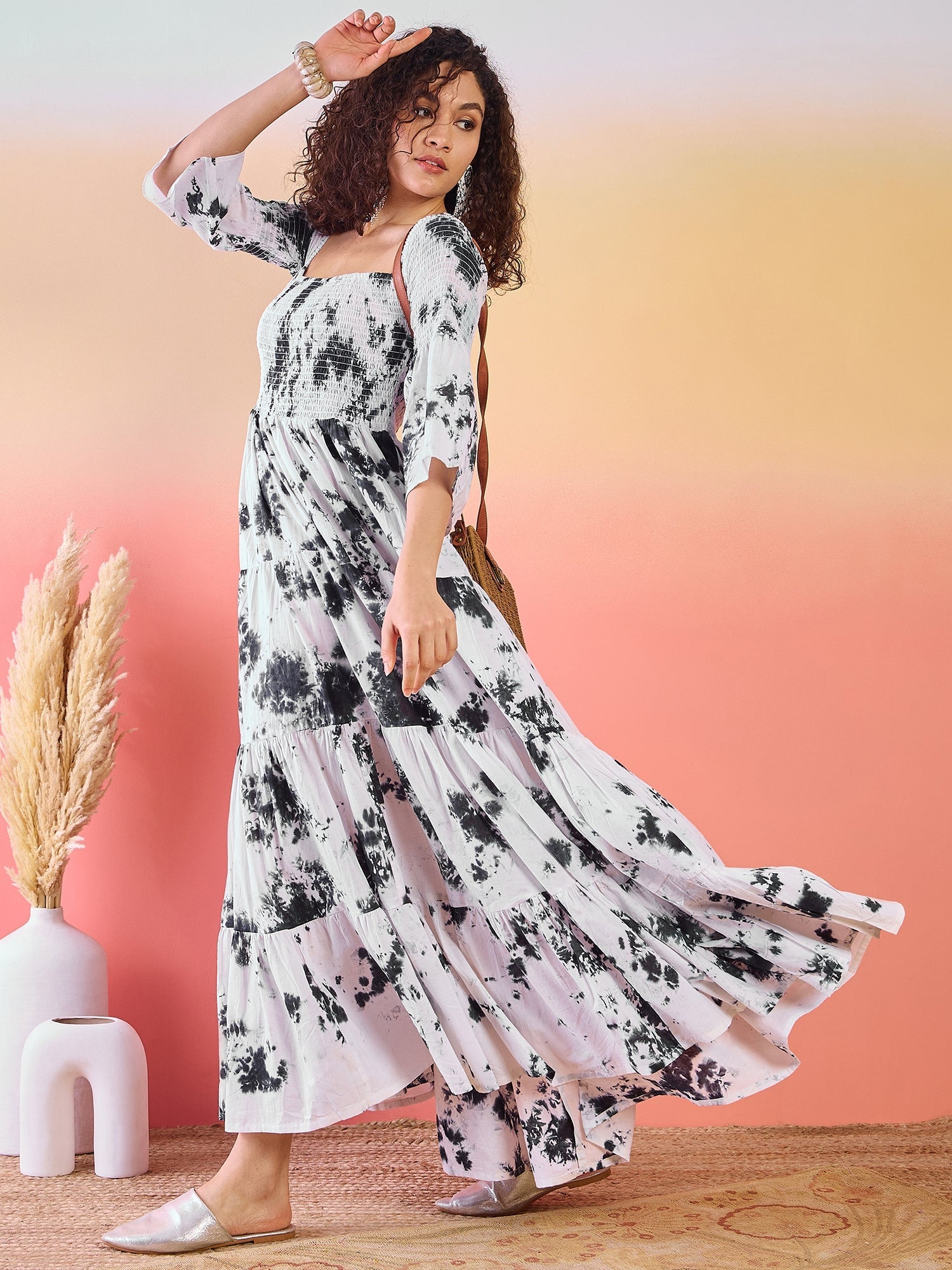 White Tie & Dye Off-Shoulder Tiered Maxi Dress - Elganza