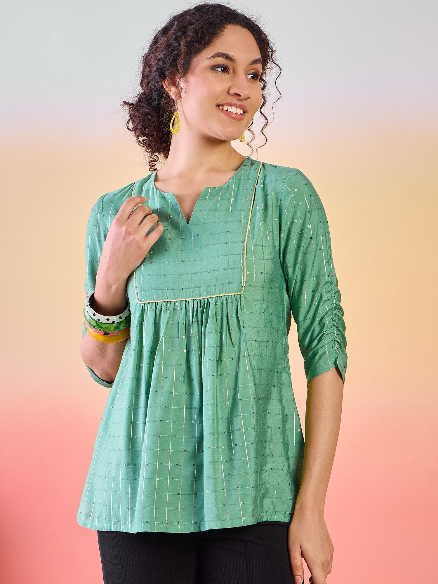 Green Tunic With Ruching Sleeve - Elganza
