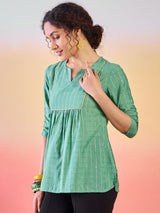 Green Tunic With Ruching Sleeve - Elganza