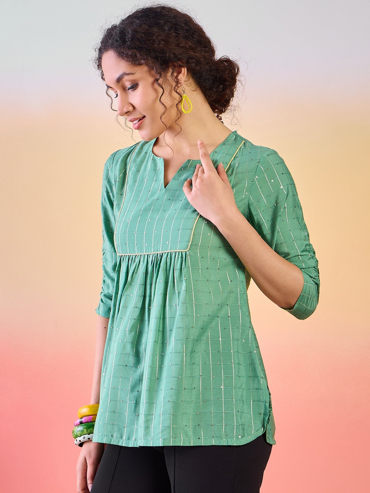 Green Tunic With Ruching Sleeve - Elganza