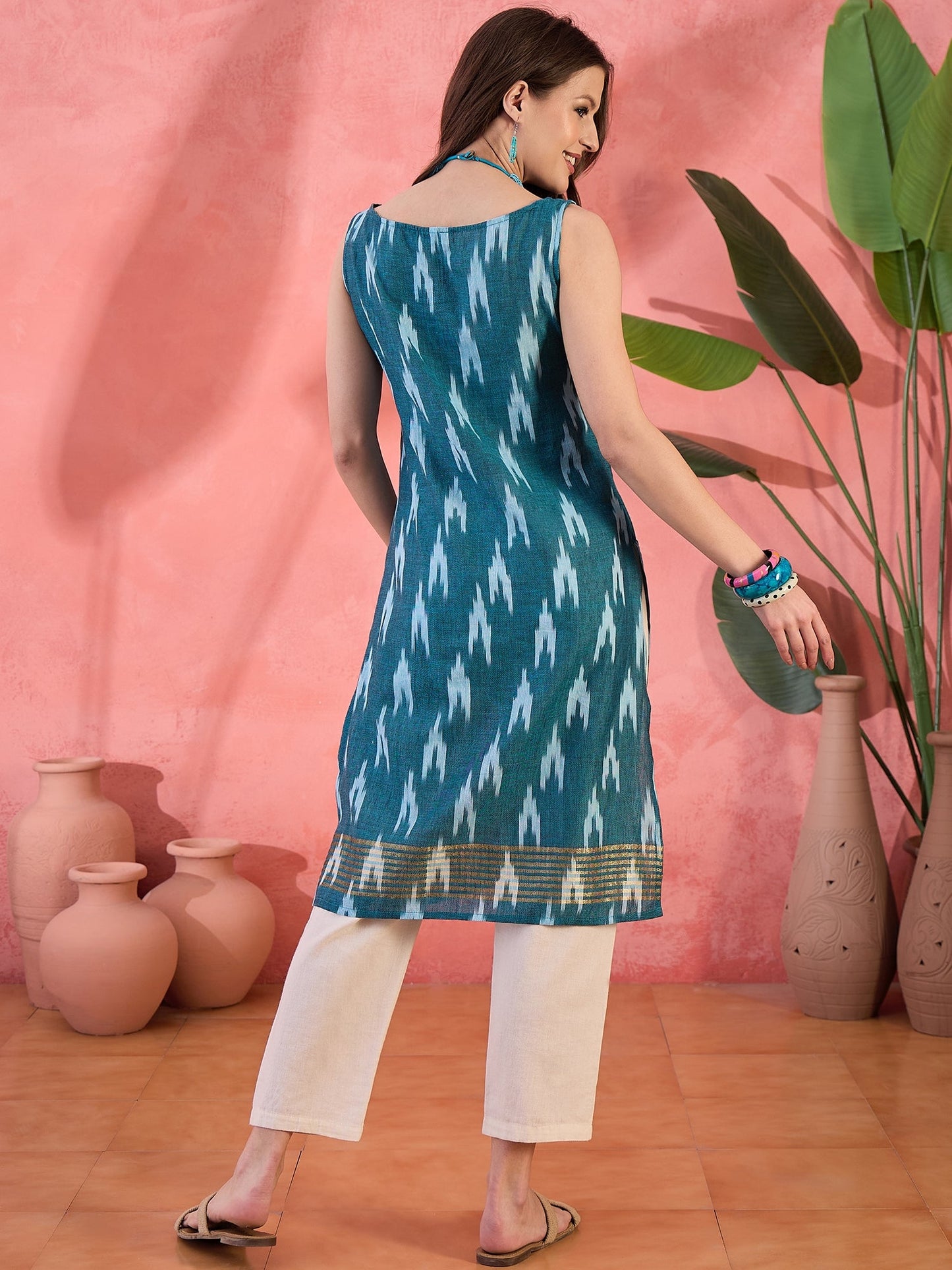 Blue Ikat Print Sleeveless Kurta - Elganza