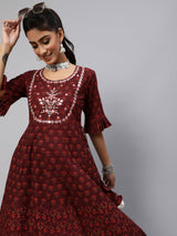 Maroon Floral Print Flared Maxi Dress - Elganza