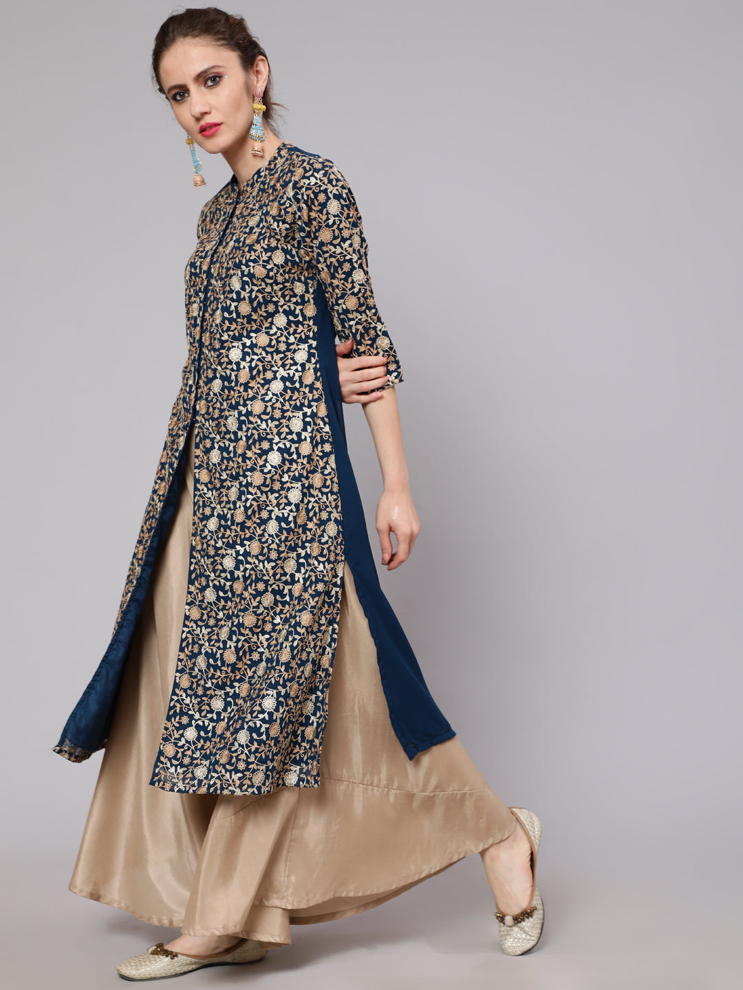 Blue Floral Embroidered Straight Kurta - Elganza
