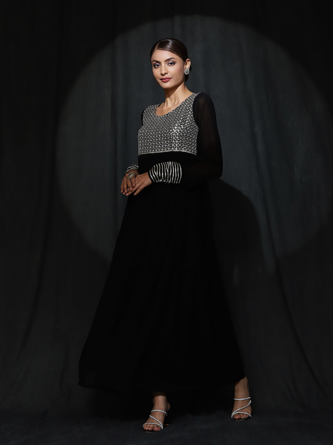 Black Sequin Box Pleated Maxi Dress - Elganza