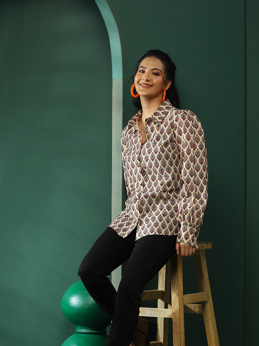 Cream Floral Print Shirt - Elganza