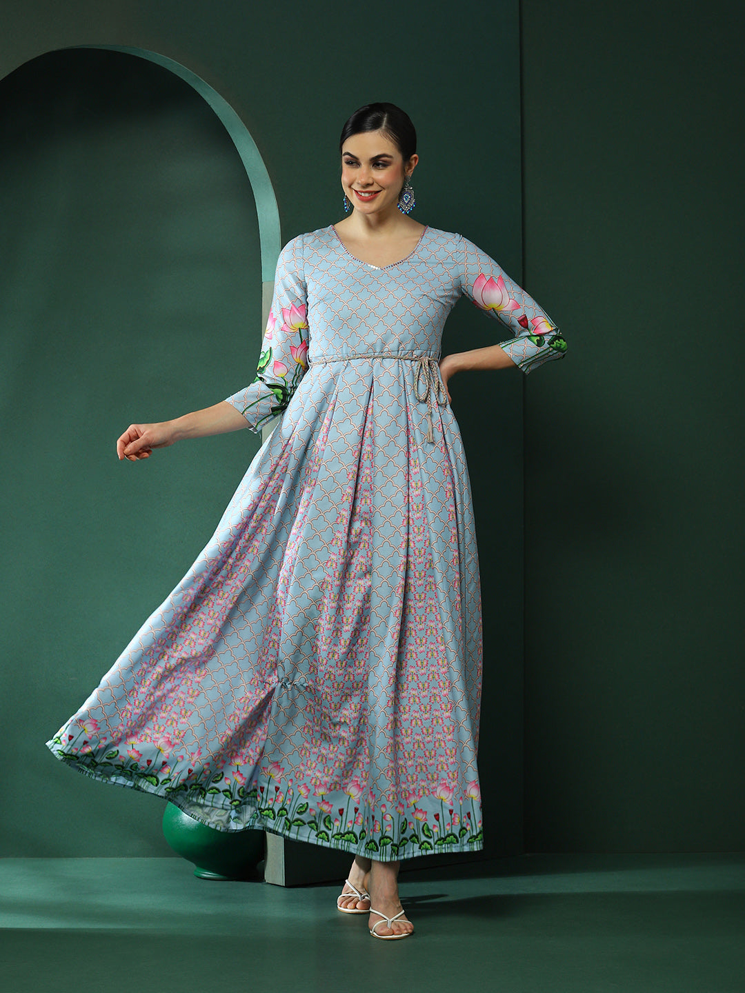 Blue Pichwai Print Box Pleated Maxi Dress - Elganza