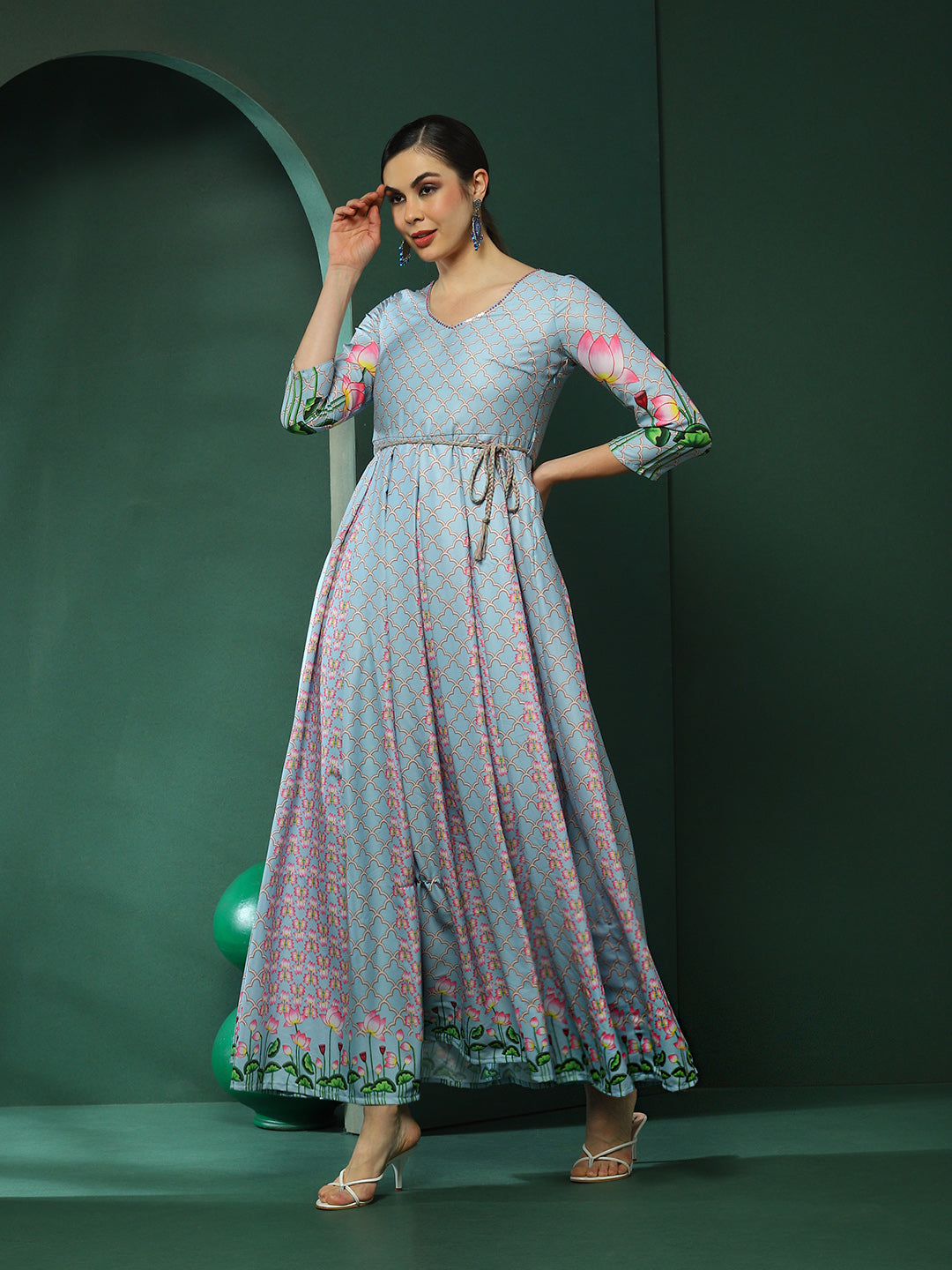 Blue Pichwai Print Box Pleated Maxi Dress - Elganza