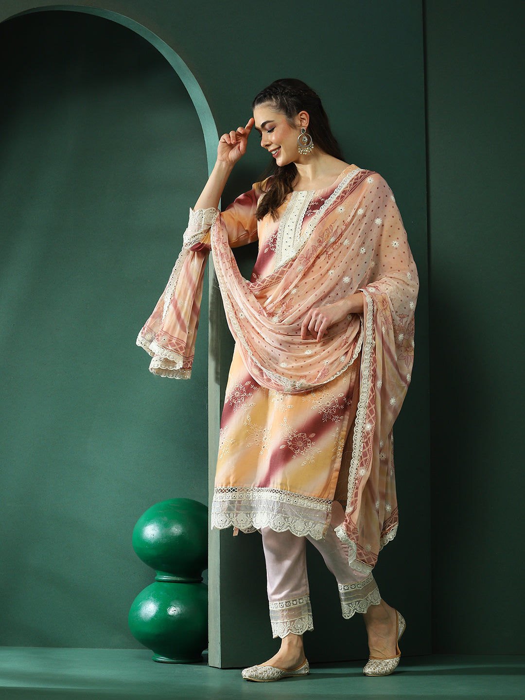 Cream Schiffli Work Pakistani Kurta Pant With Dupatta - Elganza