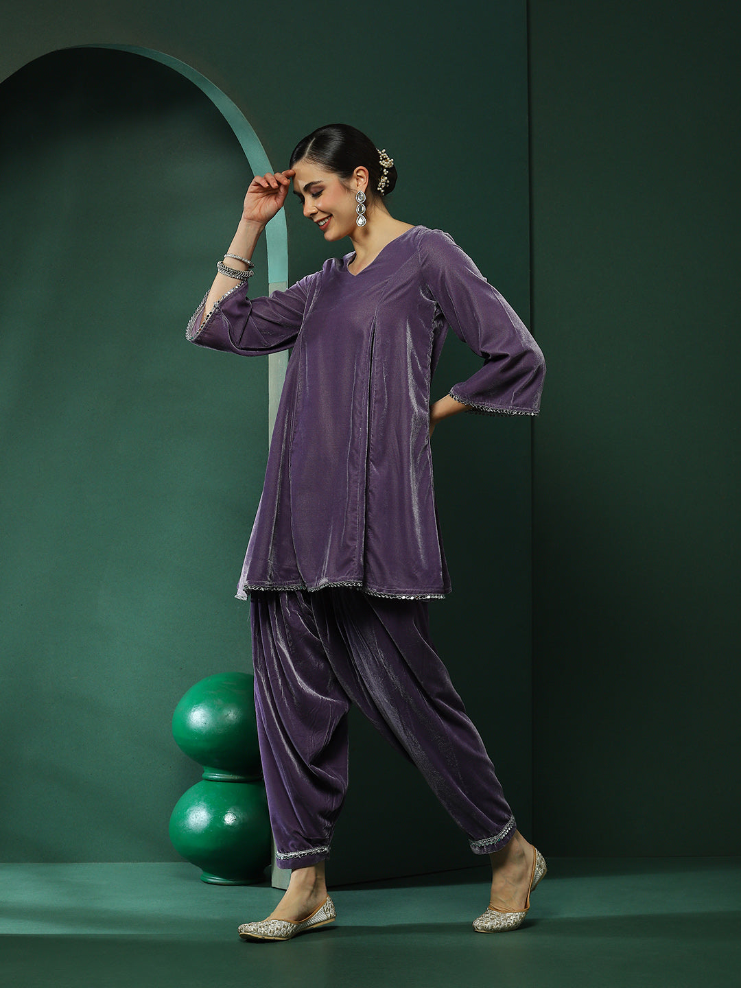 Lavender Lace detailed Flared Co-Ords Set - Elganza