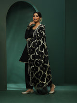 Black Pakistani Kurta Salwar With Embellished Dupatta - Elganza