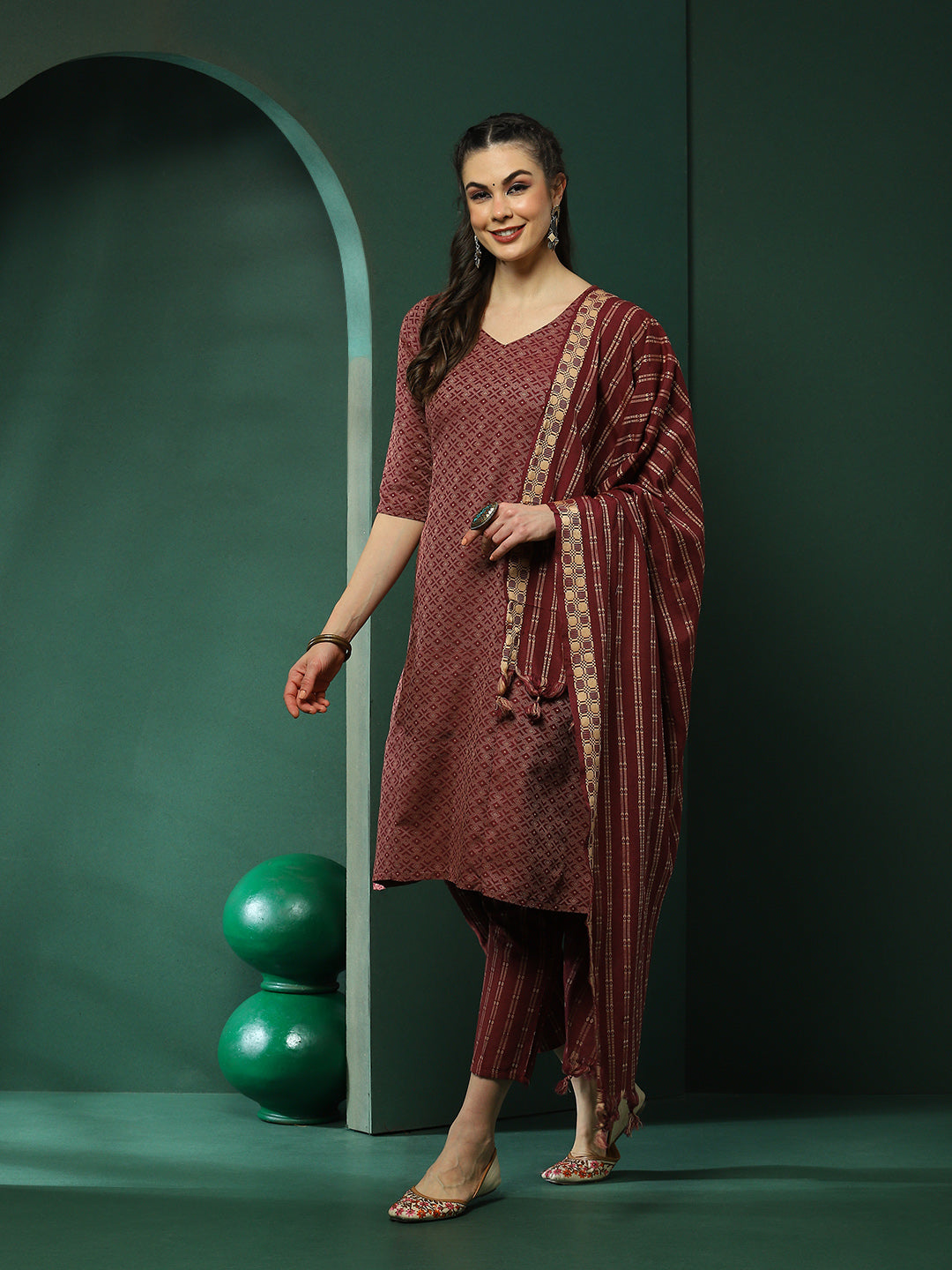 Maroon Printed A-Line Kurta Pant With Striped Dupatta - Elganza