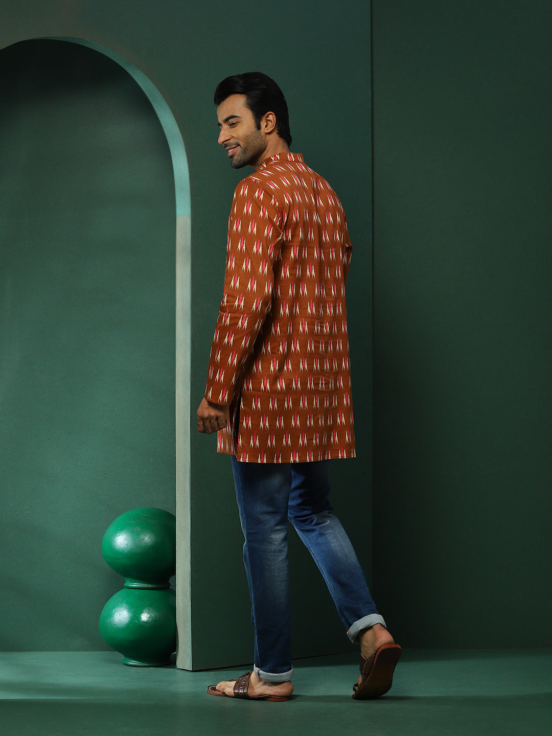 Brown Ikat Print Long Kurta - Elganza