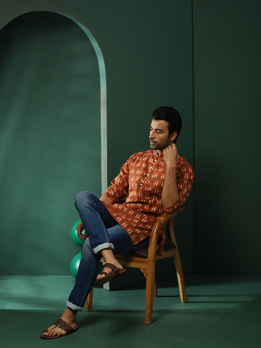 Brown Ikat Print Long Kurta - Elganza