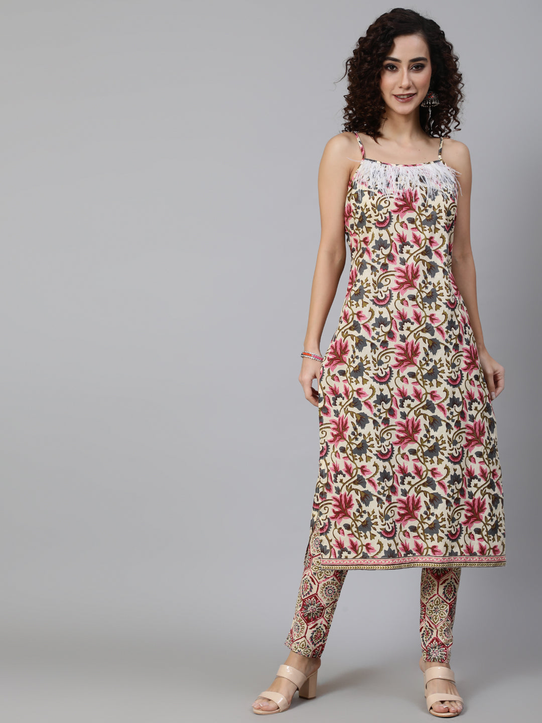 Cream Floral Print Kurta Pant With Feather Lace Details - Elganza