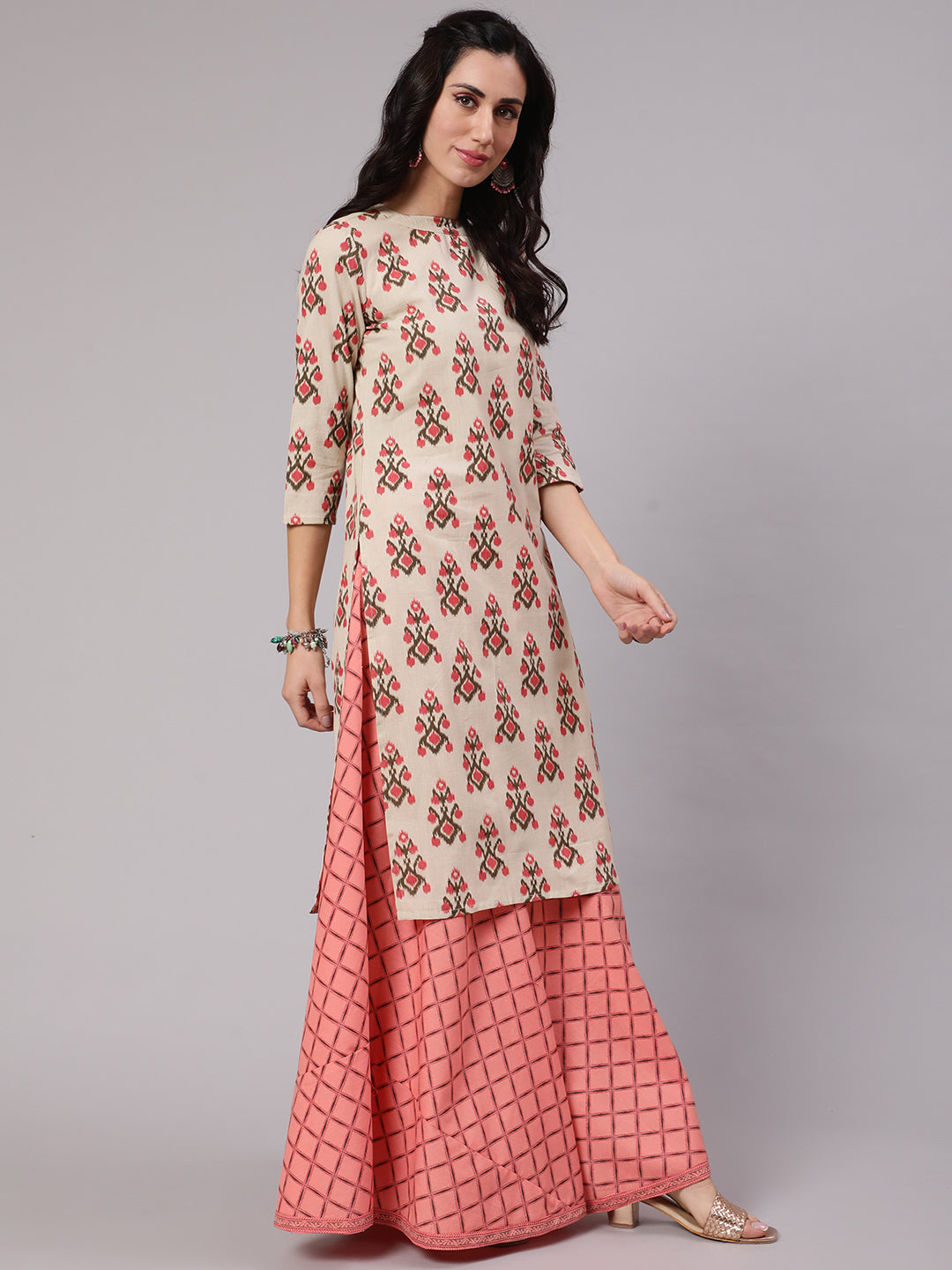 Cream & Peach Printed Kurta With Skirt - Elganza