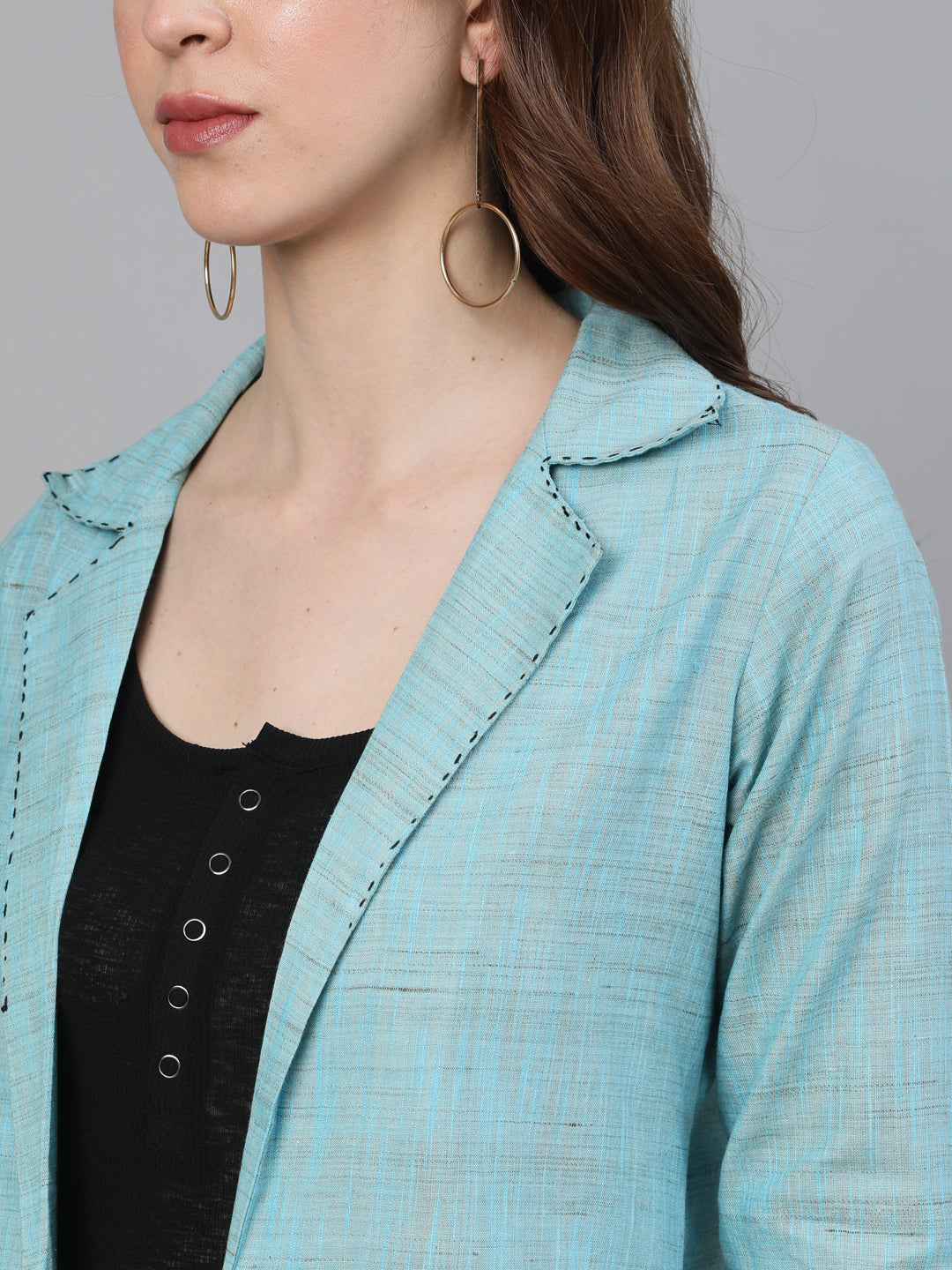 Blue Notched Lapel Jacket With Embroidery Detail - Elganza