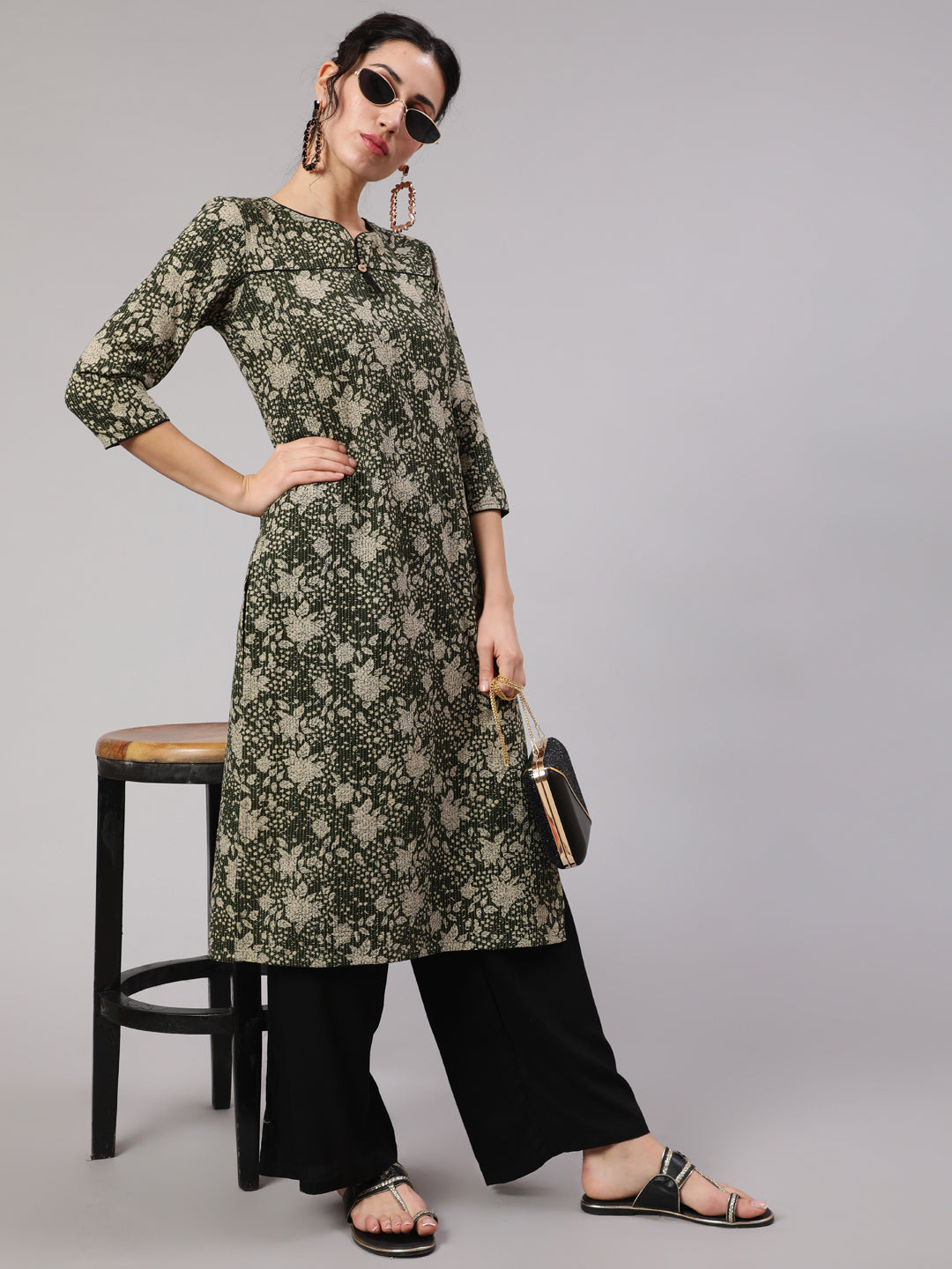Green Floral Print Straight Kantha Work Kurta - Elganza