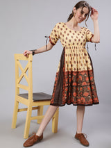 Cream Floral Print Skater Dress - Elganza