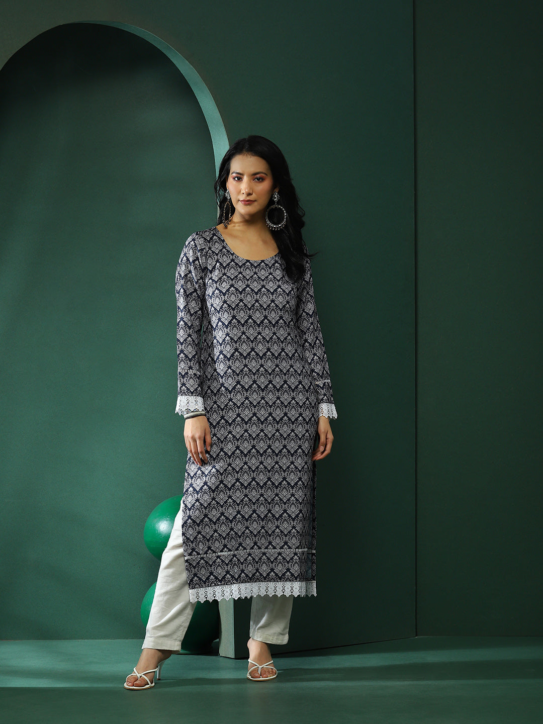 Navy Blue Lace Detailed Printed Kurta - Elganza