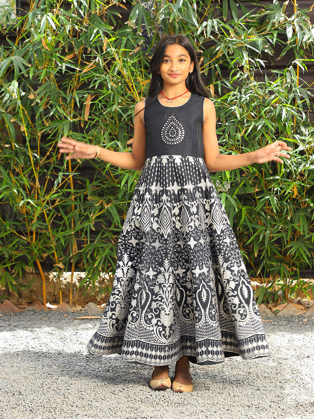 Black Sultan Silk Maxi - Elganza