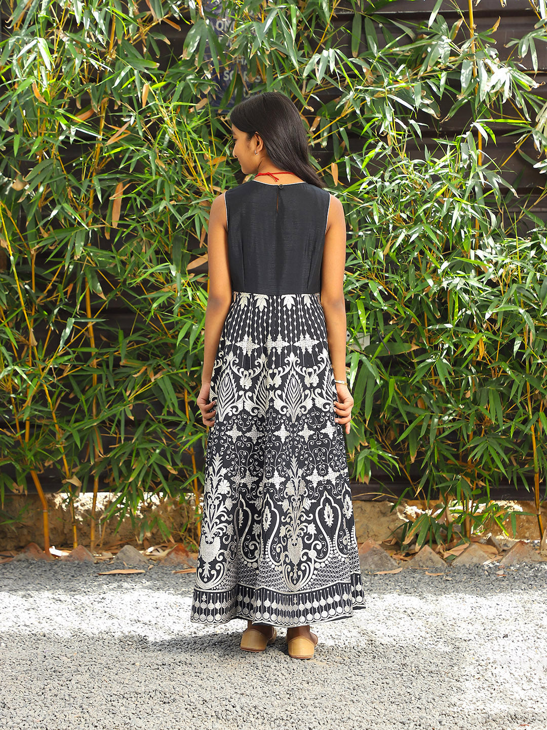 Black Sultan Silk Maxi - Elganza