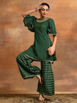 Green Embellished Straight Kurta With Palazzo
