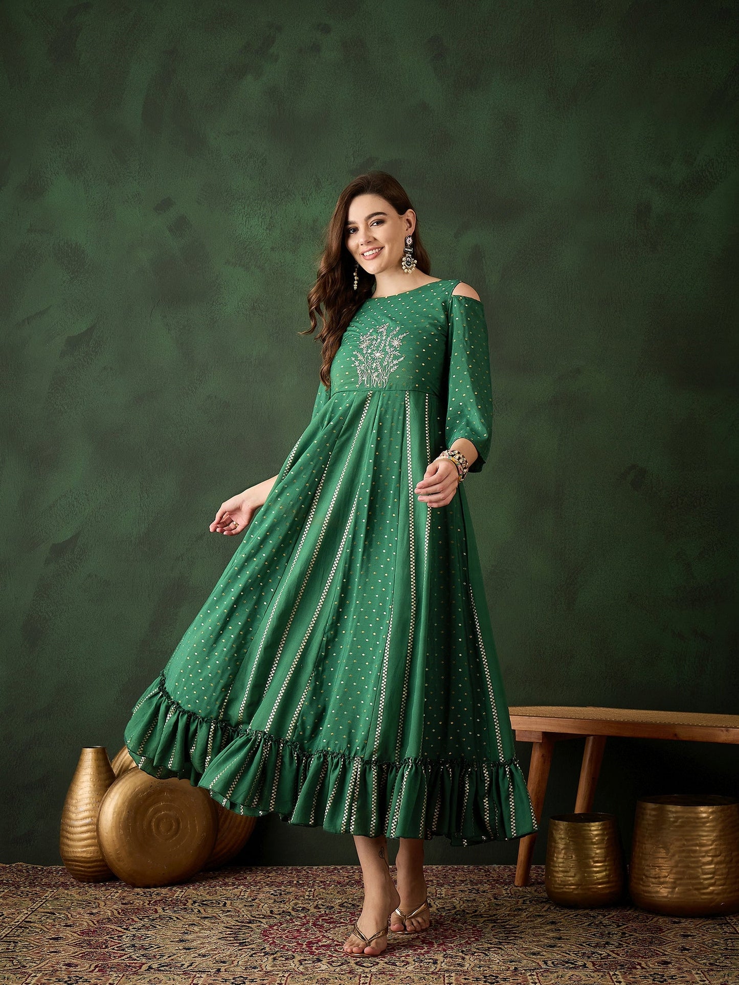 Dark Green Embroidered Flared Maxi Dress - Elganza