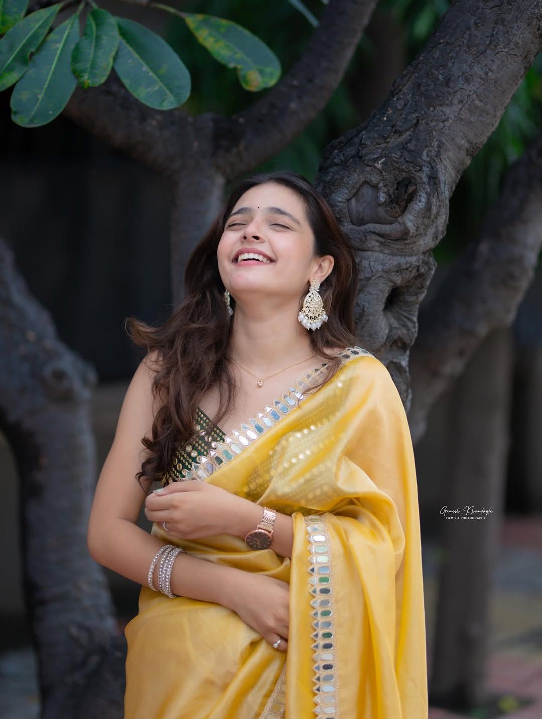 Premium Designer Fandy Satin Silk Saree with Jari Dori Embroidery & Real Mirror Embellishment with Stitched Mono Diamond Silk Blouse