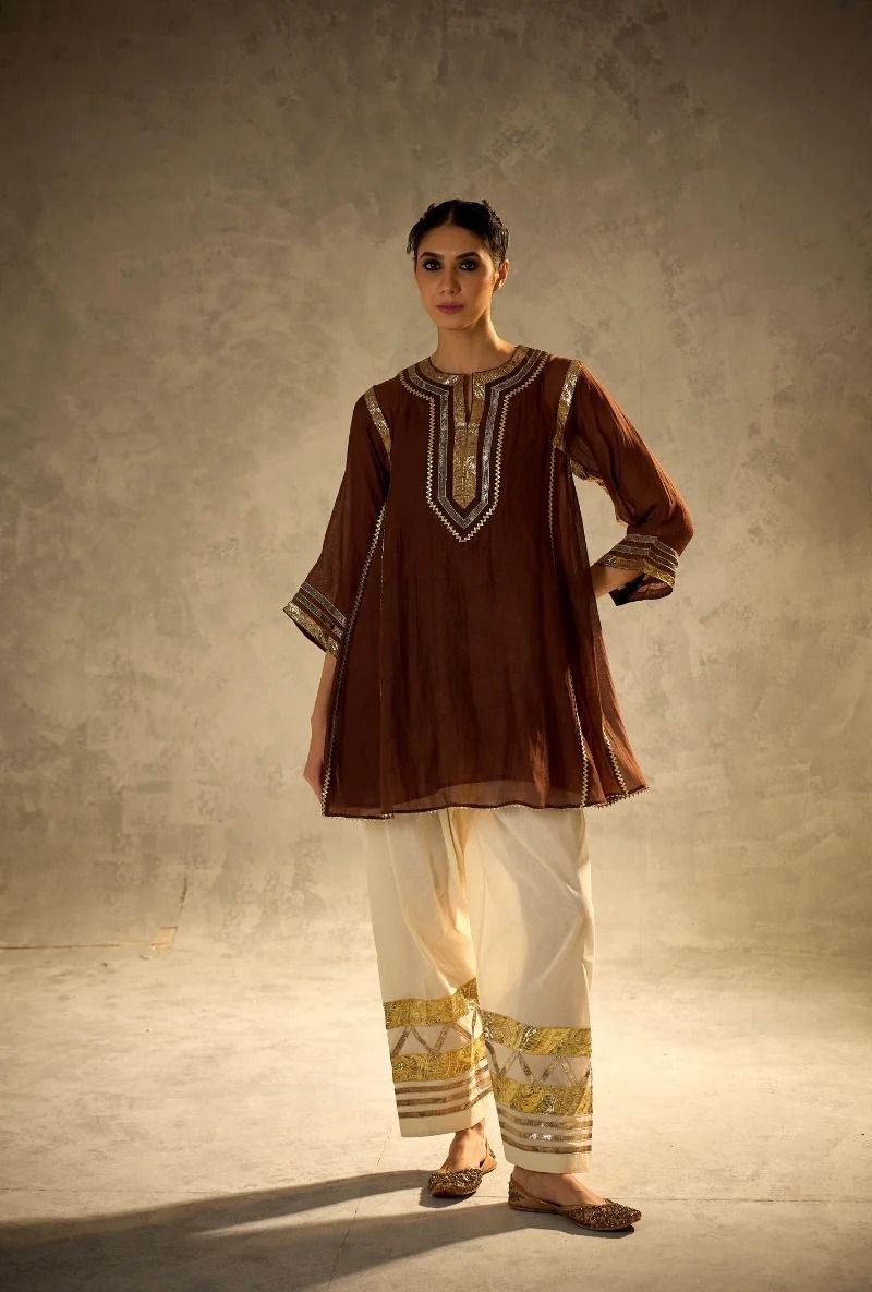 Women Designer 2 Piece Chanderi Suit Set with Lampi Lace Work