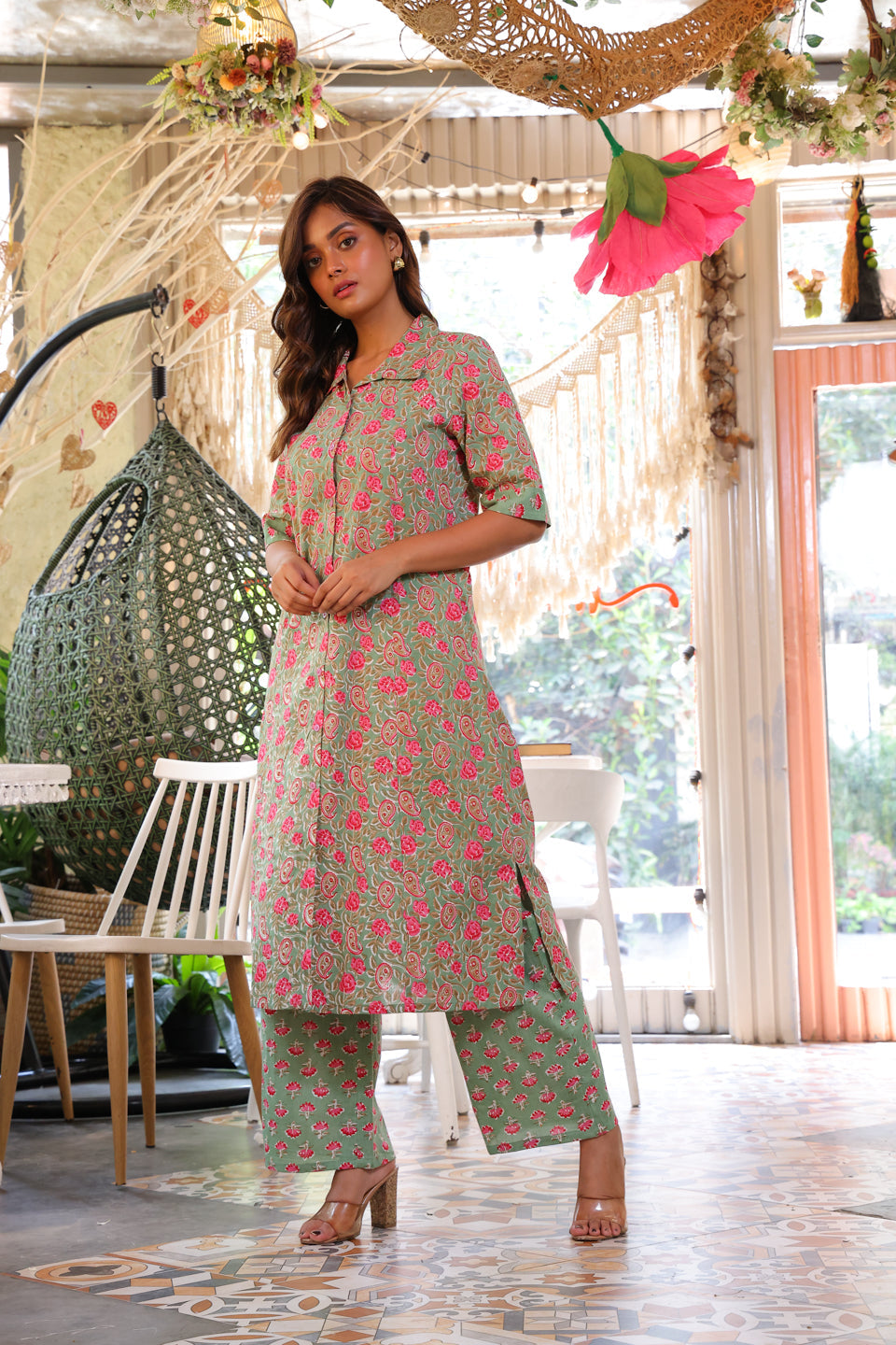 Green & Pink Ethnic Motif A-Line Kurta Set - Elganza