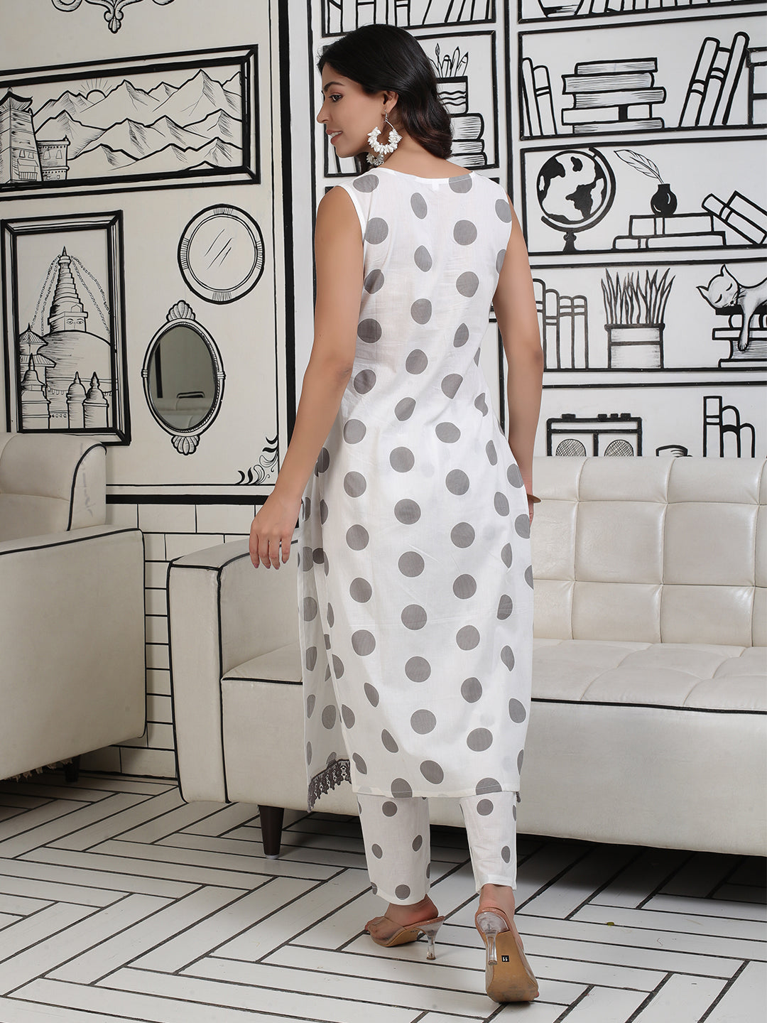 White And Grey Polka Dots Kurta Set With Lace Detail - Elganza
