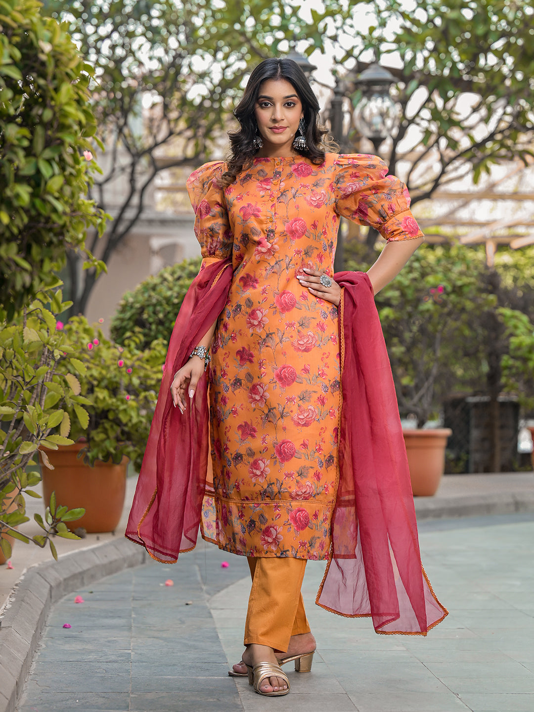 Tangirine Floral Chanderi Kurta Set With Dupatta - Elganza