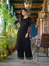 Elegant Black Floral Embroidered Straight Kurta