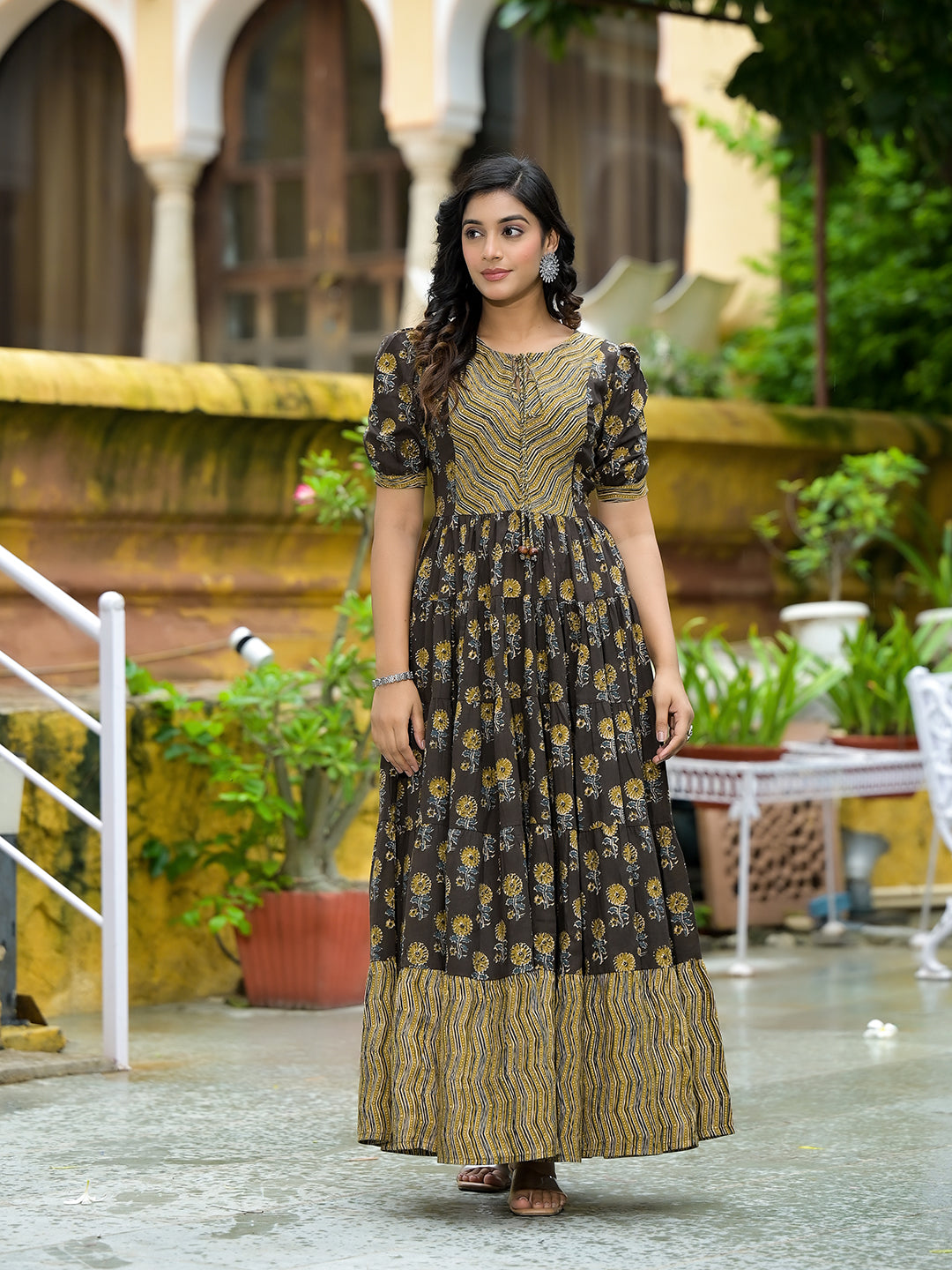 Olive & Grey Floral Print Tiered Maxi Dress - Elganza