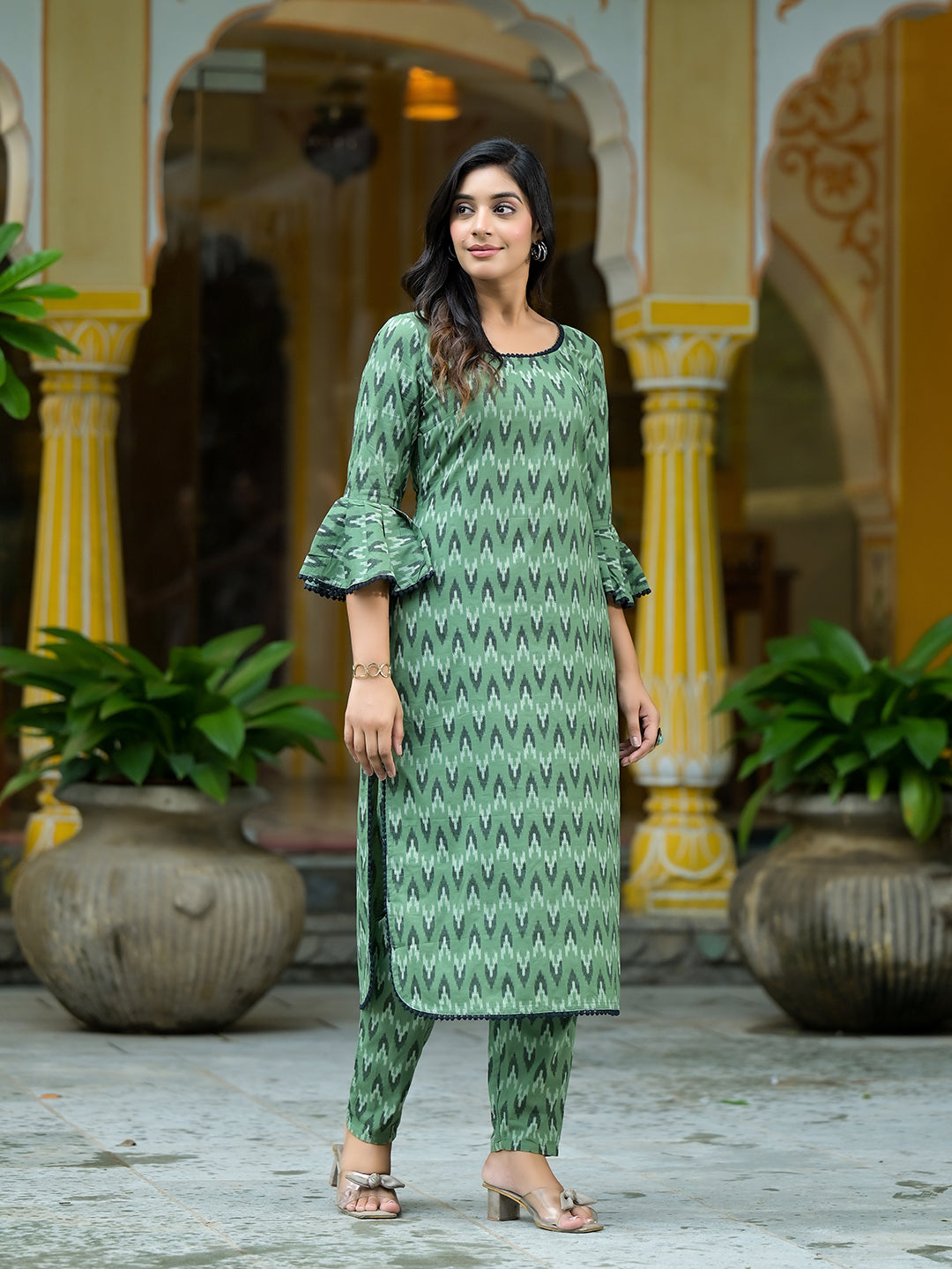 Green Ikat printed Kurta Set - Elganza