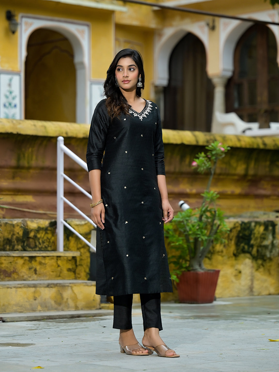 Black Gota patti Kurta Set - Elganza