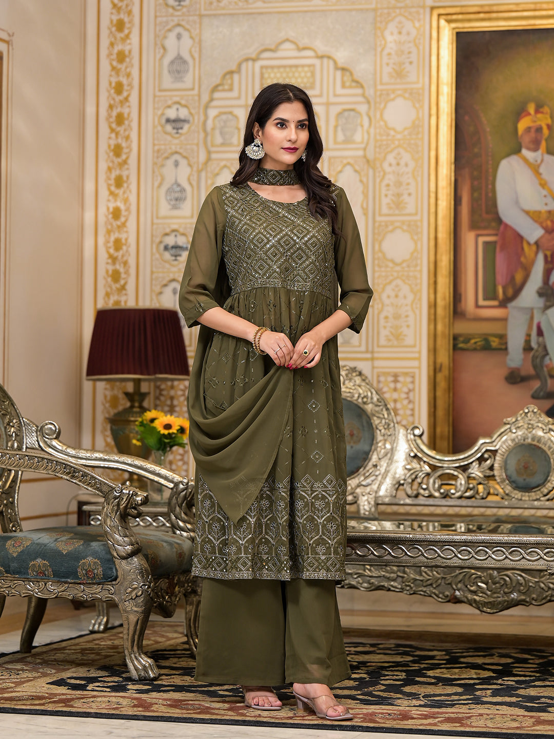 Mehendi green Sequinned Kurta Set with Dupatta - Elganza