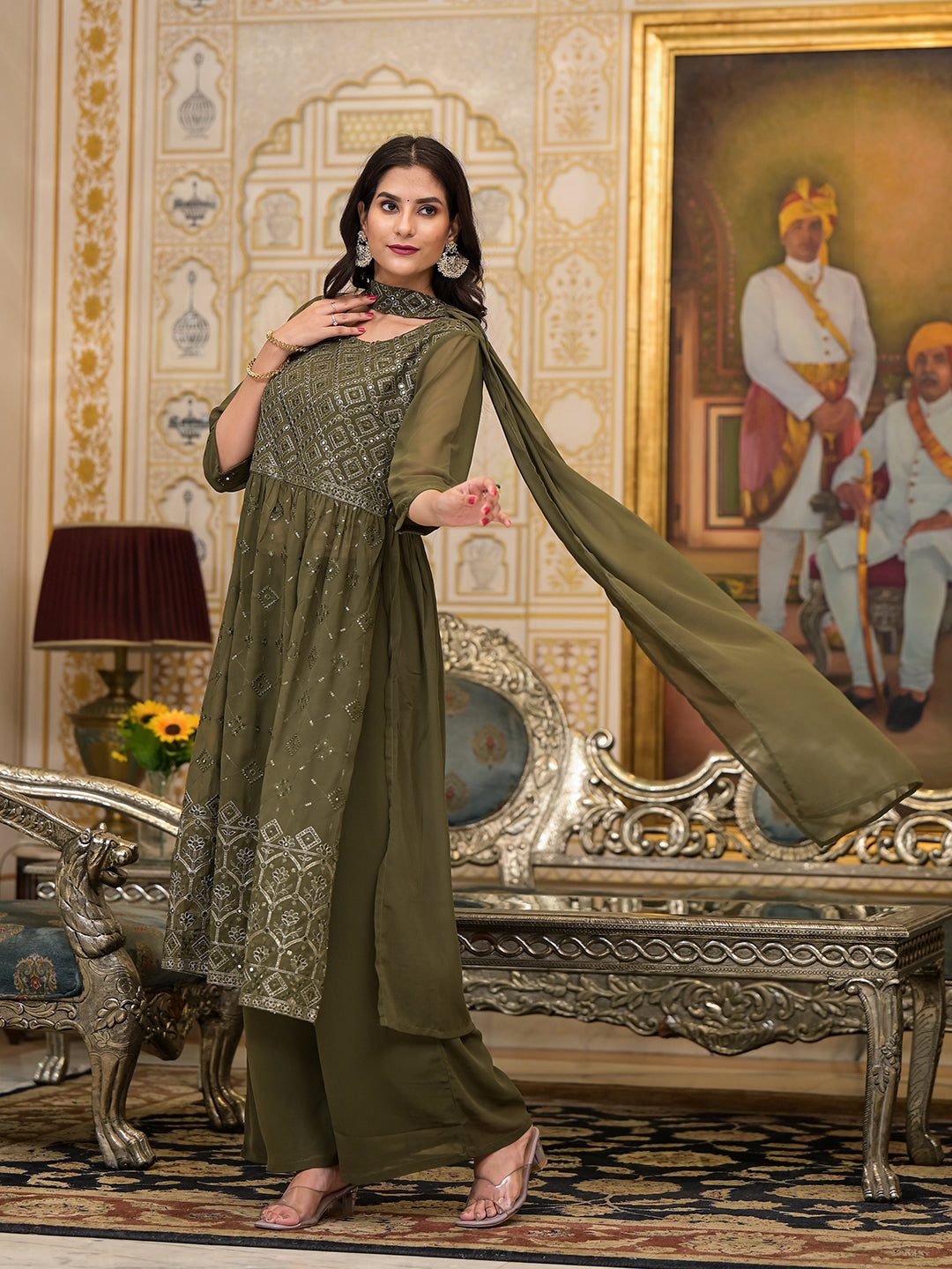 Mehendi green Sequinned Kurta Set with Dupatta - Elganza