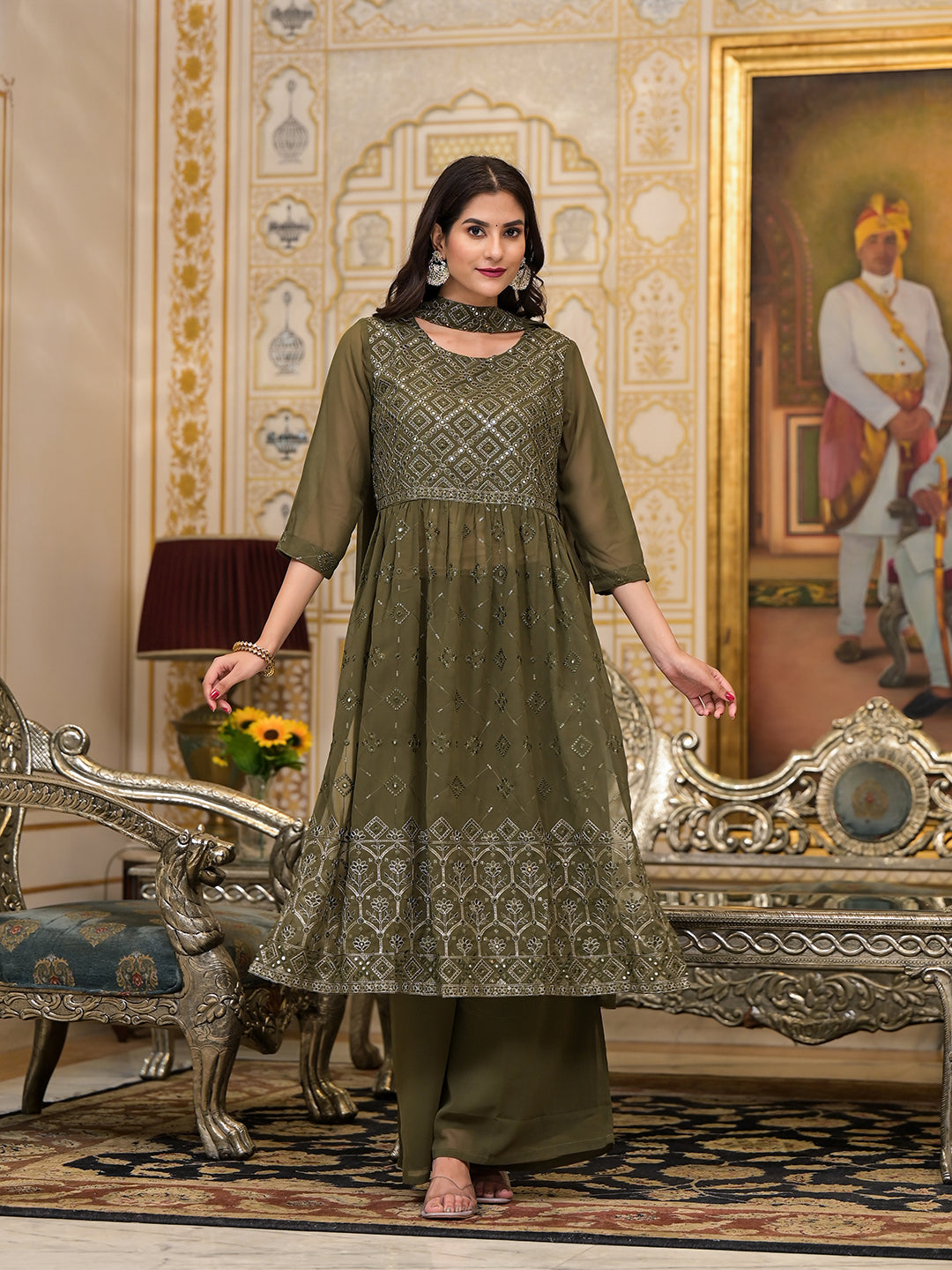 Mehendi green Sequinned Kurta Set with Dupatta - Elganza