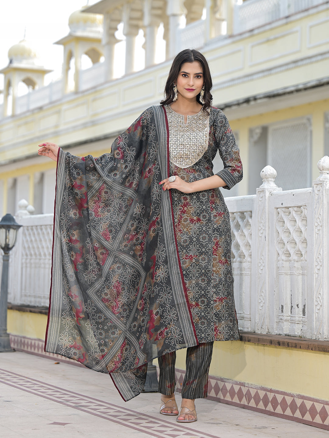 Grey Bandhani Kurta Set with embroidered patch on yoke - Elganza