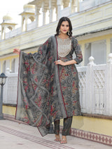 Grey Bandhani Kurta Set with embroidered patch on yoke - Elganza