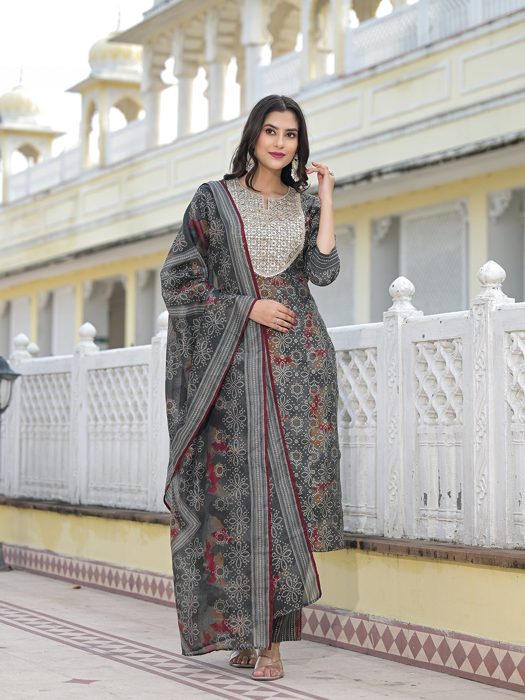 Grey Bandhani Kurta Set with embroidered patch on yoke - Elganza