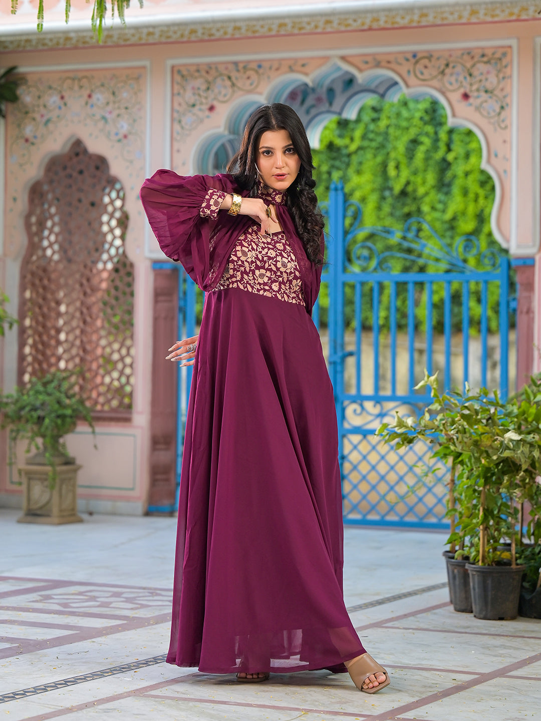 Wine Maxi Dress With Flared Sleeve - Elganza