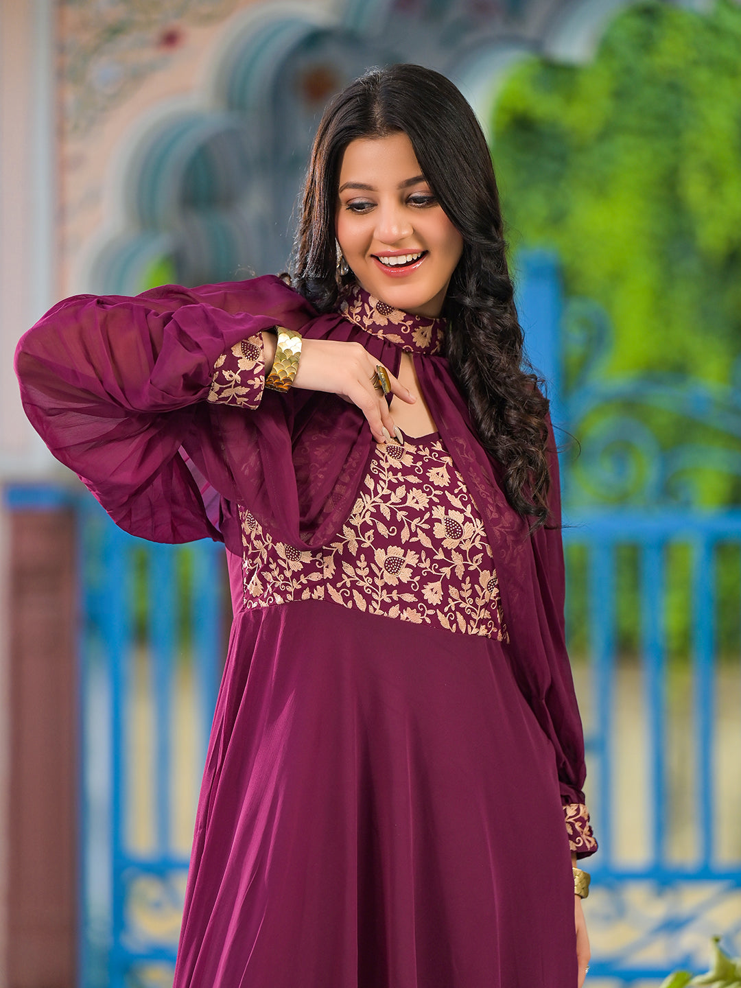 Wine Maxi Dress With Flared Sleeve - Elganza
