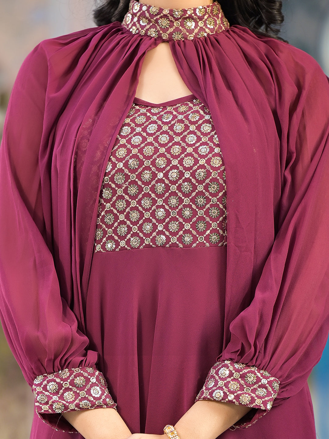 Wine Maxi Dress With Flared Sleeve - Elganza