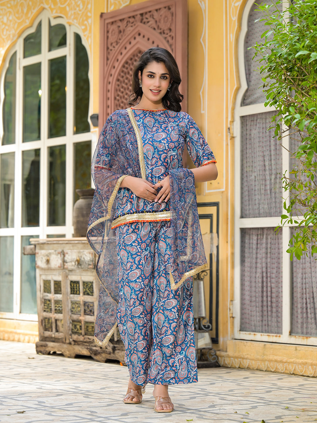 Turquoise Paisley Print Velvet Kurta Set With Digital Print Dupatta - Elganza