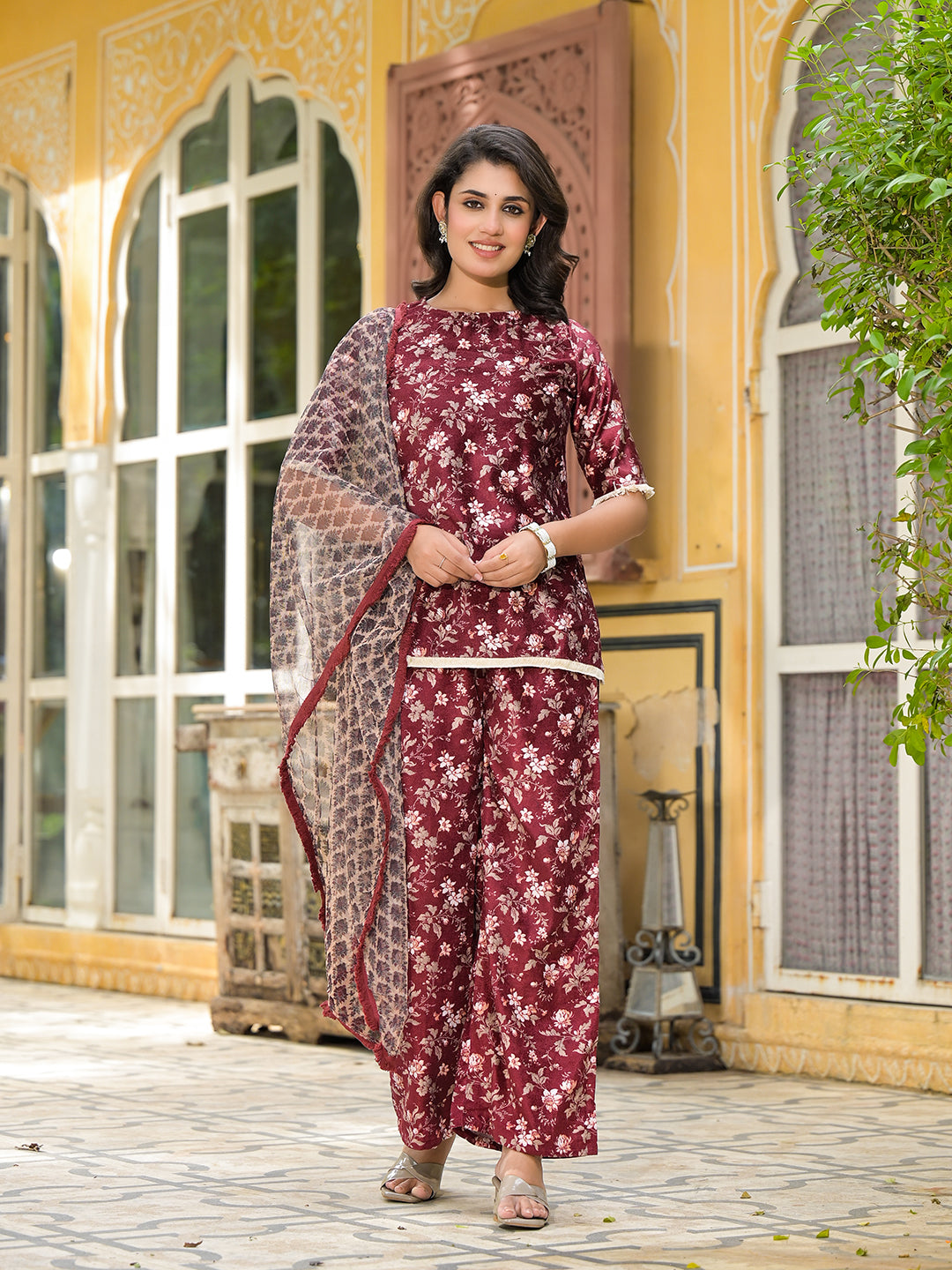 Maroon Floral Print Velvet Kurta Set With Digital Print Dupatta - Elganza