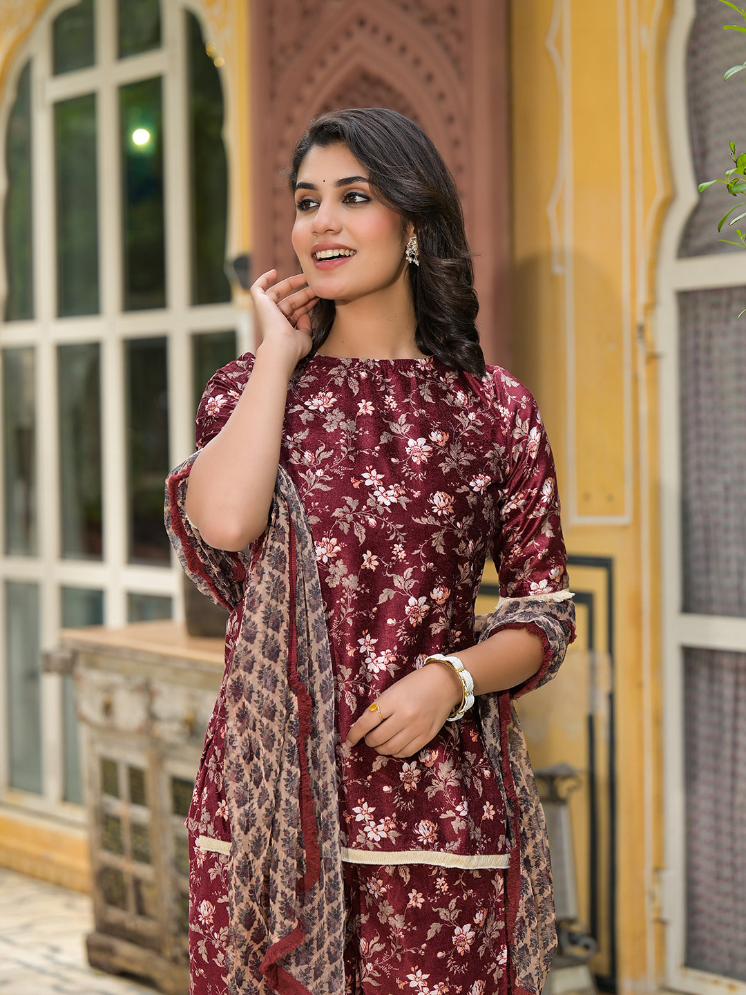 Maroon Floral Print Velvet Kurta Set With Digital Print Dupatta - Elganza