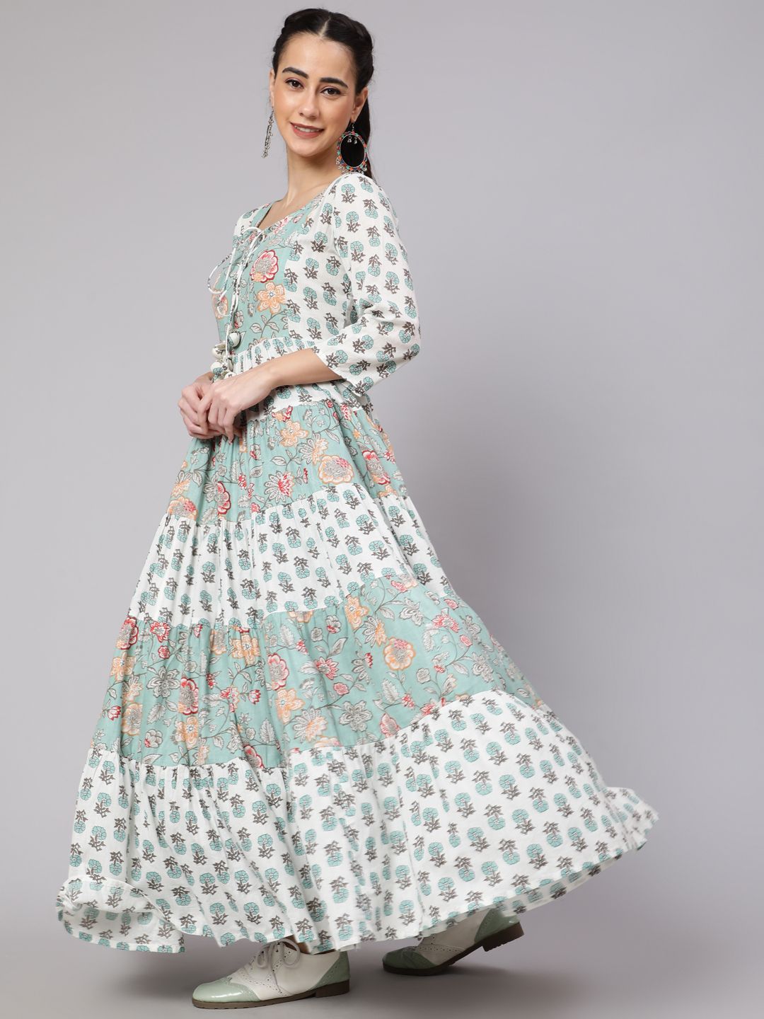 White & Green Floral Print Tiered Maxi Dress - Elganza