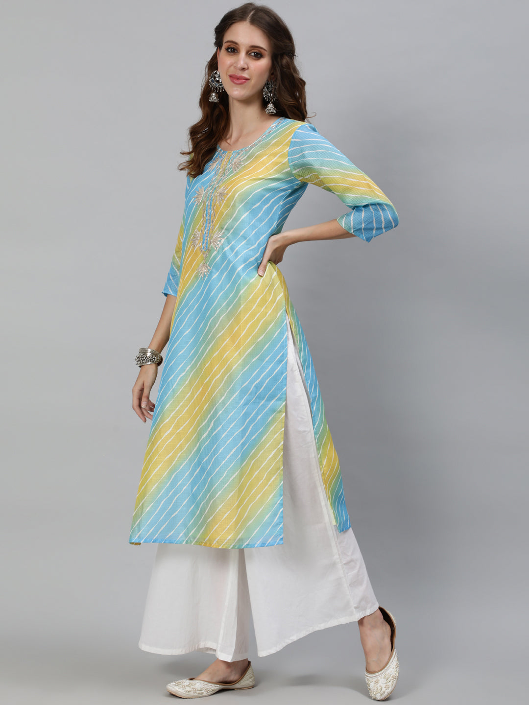 Blue Leheriya Print Yoke Embroidered Kurta - Elganza